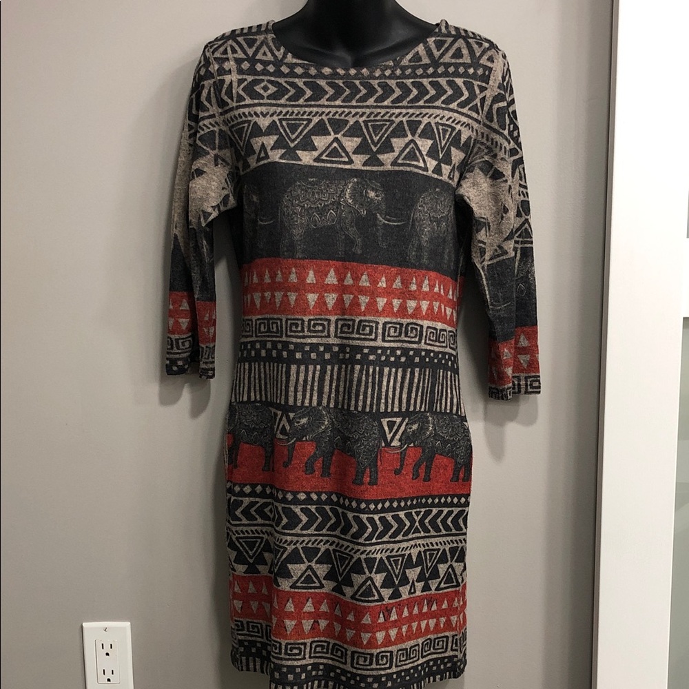 Eclipse Women’s Tribal/Elephant Print Bodycon Dress – Size Medium – 3/4 Sleeve